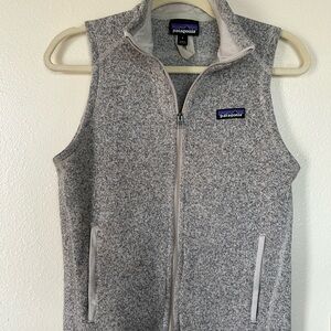 Patagonia - Women’s Size S - Full Zip Vest Birch White/Tan - Great Condition!